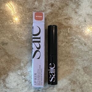 Saie Lip Blur in Modern NWT